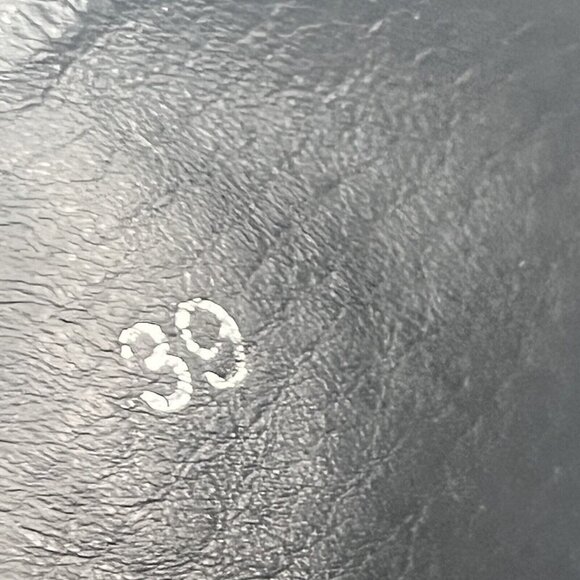 Cordani Burnished Black Leather Ankle Boots Zippers Slouchy Sz 39 Sz 9 - Picture 9 of 9